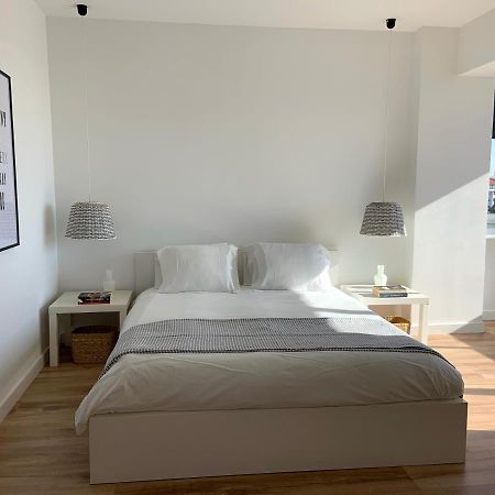 Pine Apartment - A 3M Da Ciclovia Guincho كاسكايس المظهر الخارجي الصورة