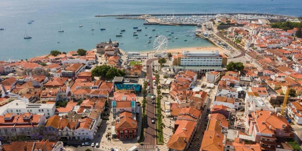 Pine Apartment - A 3M Da Ciclovia Guincho كاسكايس المظهر الخارجي الصورة